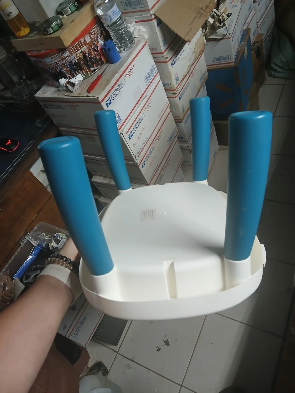 Hongyuansheng Babys Plastic Portable Play Table With Legs